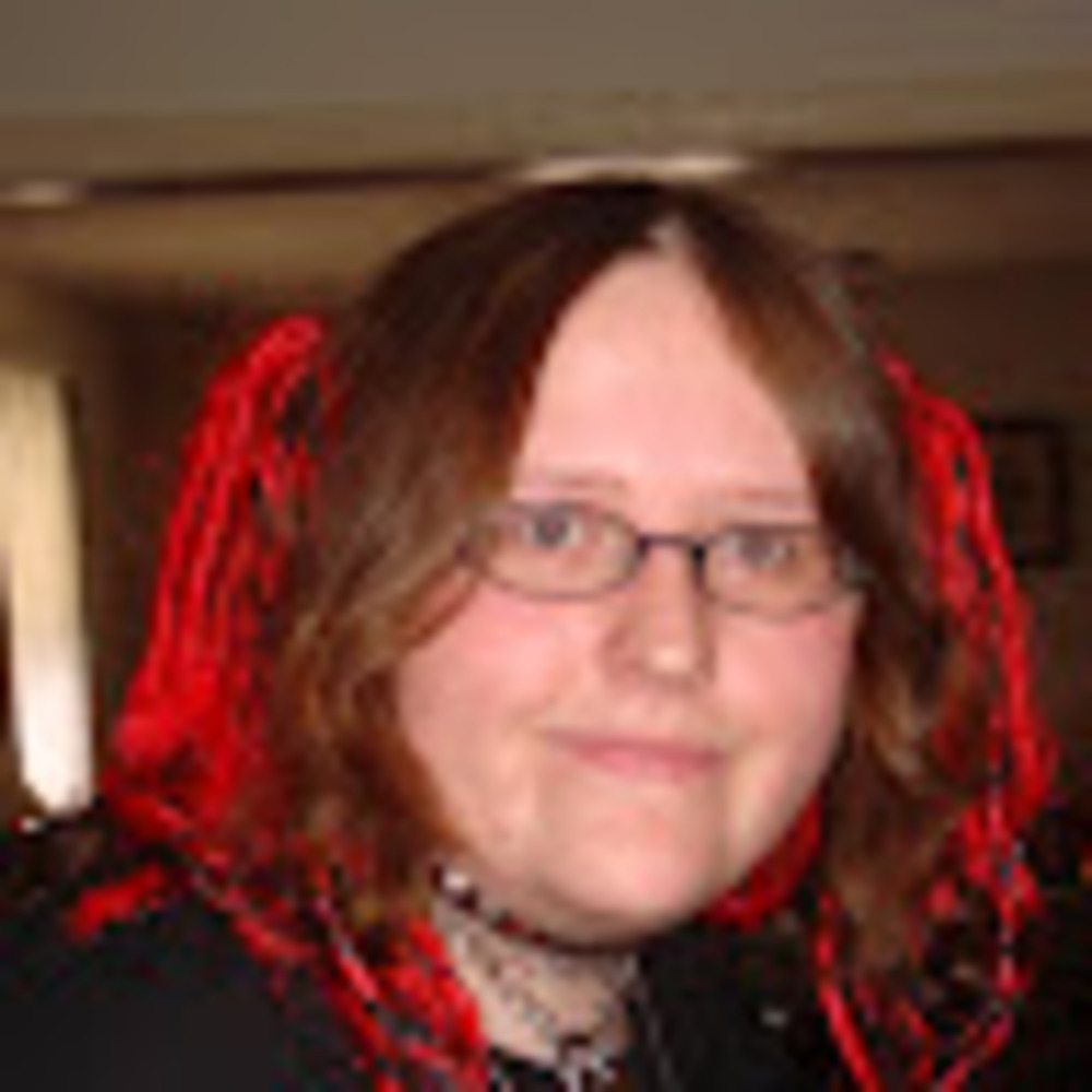 Meet your Posher, Crystal